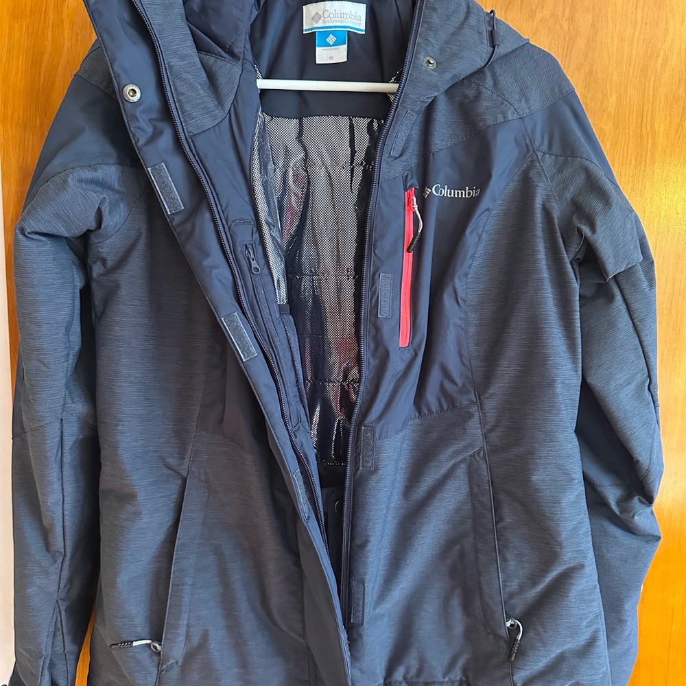 Columbia Women’s Omni-tech Rosie Run Insulated Jacket Size Medium